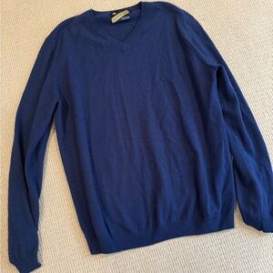 Men's Onward Reserve James Cashmere Blue V-Neck Sweater